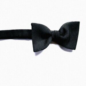 Unknown brand vintage black bow tie